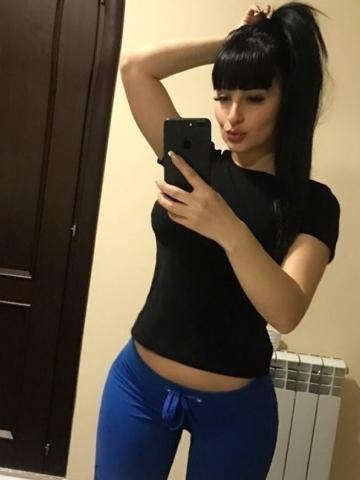 Танюша